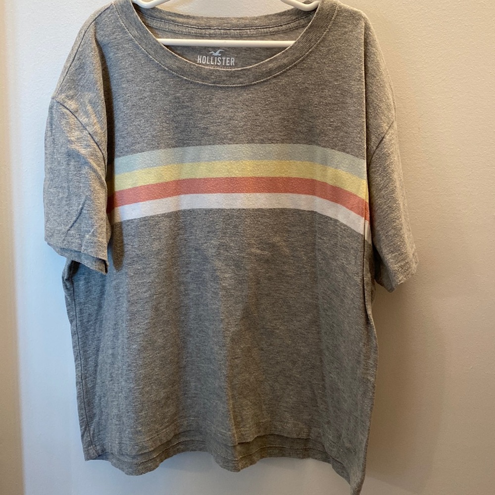 Women’s Hollister soft T-shirt size small